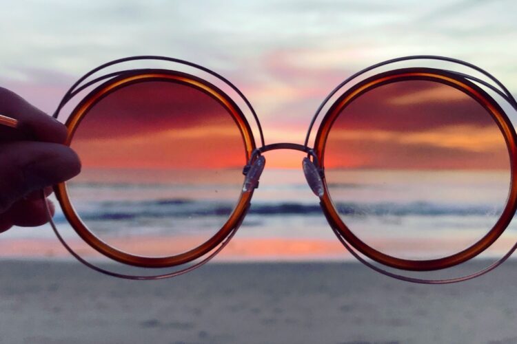 Too Close to See When Familiarity Blocks Faith